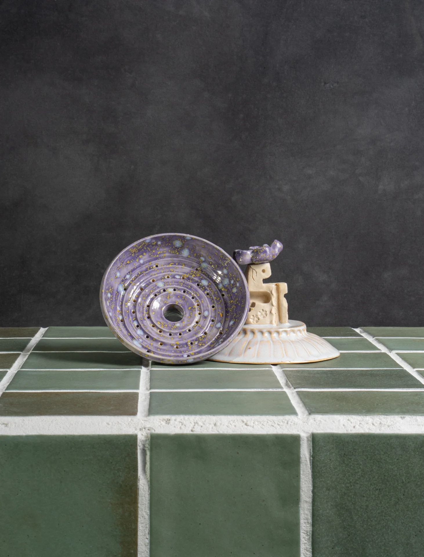 Flying Saucer Soap Dish, front view with lid on